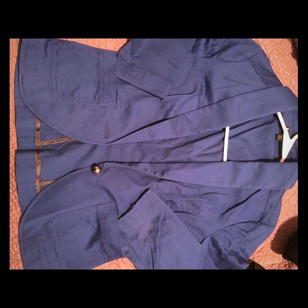 Express crop sleeve jacket